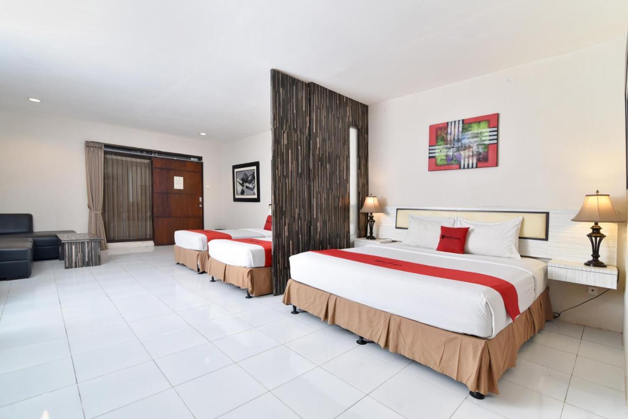 Reddoorz Plus @ Raya Legian Екстериор снимка